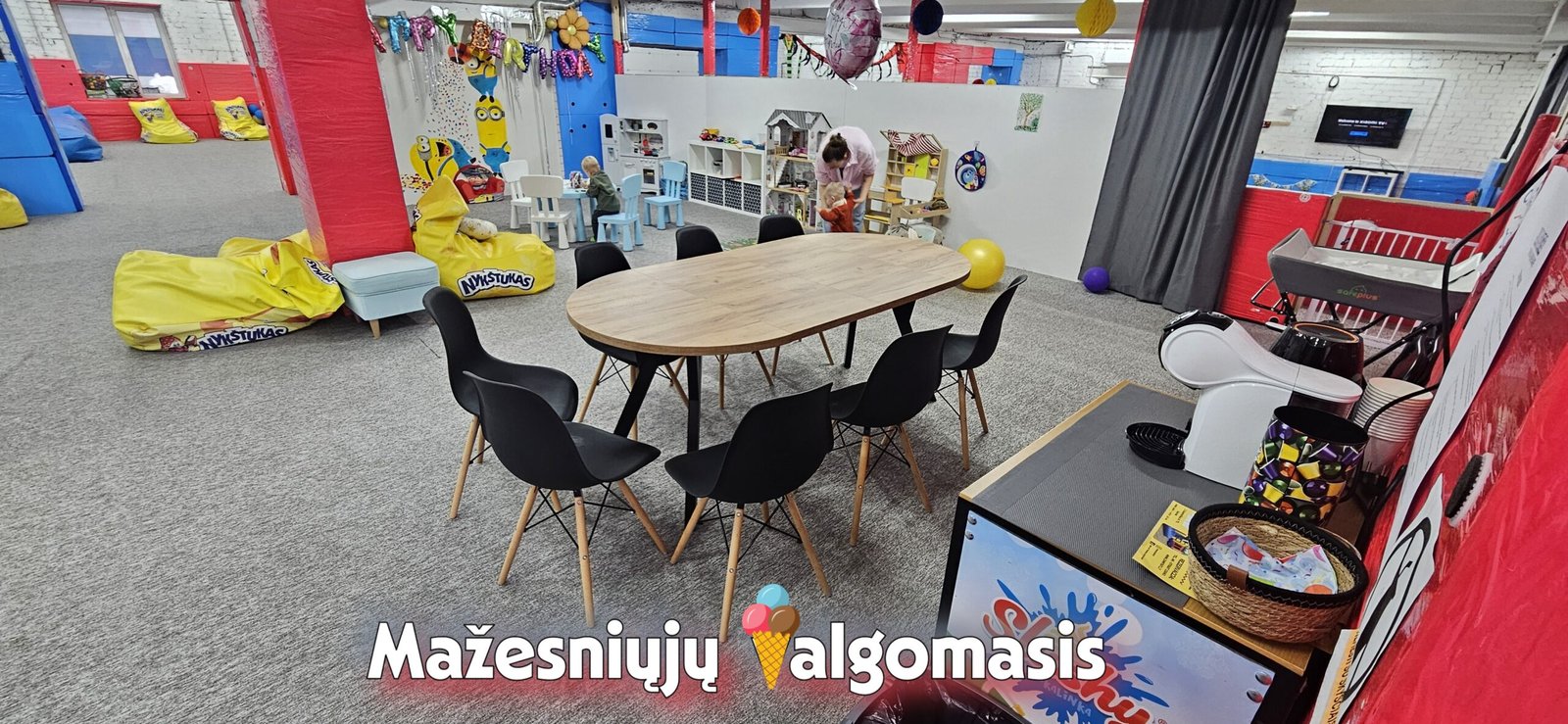 mažesniųjų valgomasis